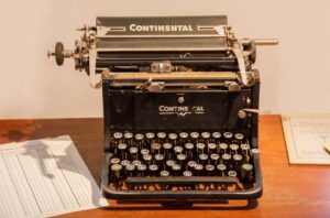 keyboard vintage retro leaf old typewriter 590488 pxhere.com